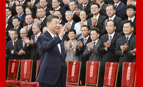 習近平在接見探月工程嫦娥六號任務參研參試人員代表時發表重要講...
